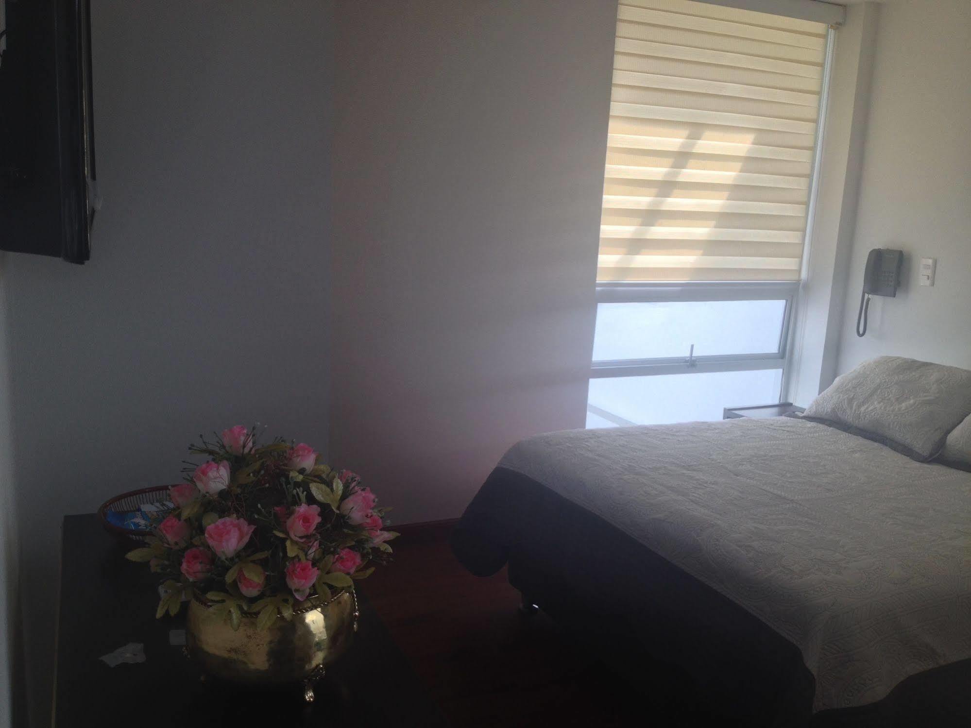 Hotel Parque Santander Tunja Extérieur photo