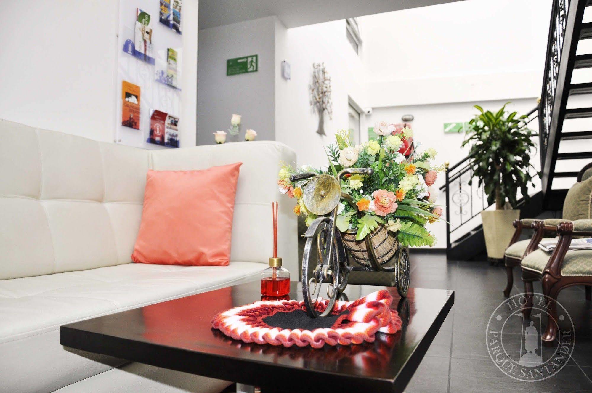 Hotel Parque Santander Tunja Extérieur photo